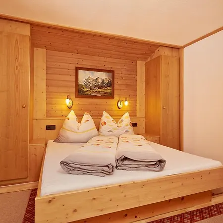 Schwalbennest Apartman Sölden
